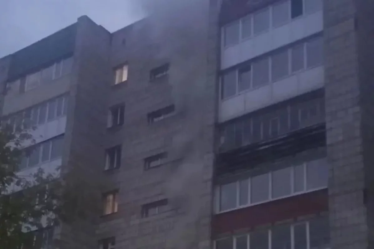 На Мокрушина в Томске при пожаре эвакуировали 16 человек