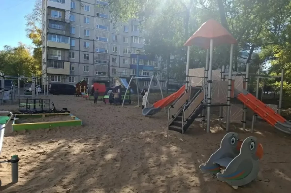 В Комсомольске-на-Амуре пять дворов обновят до конца осени