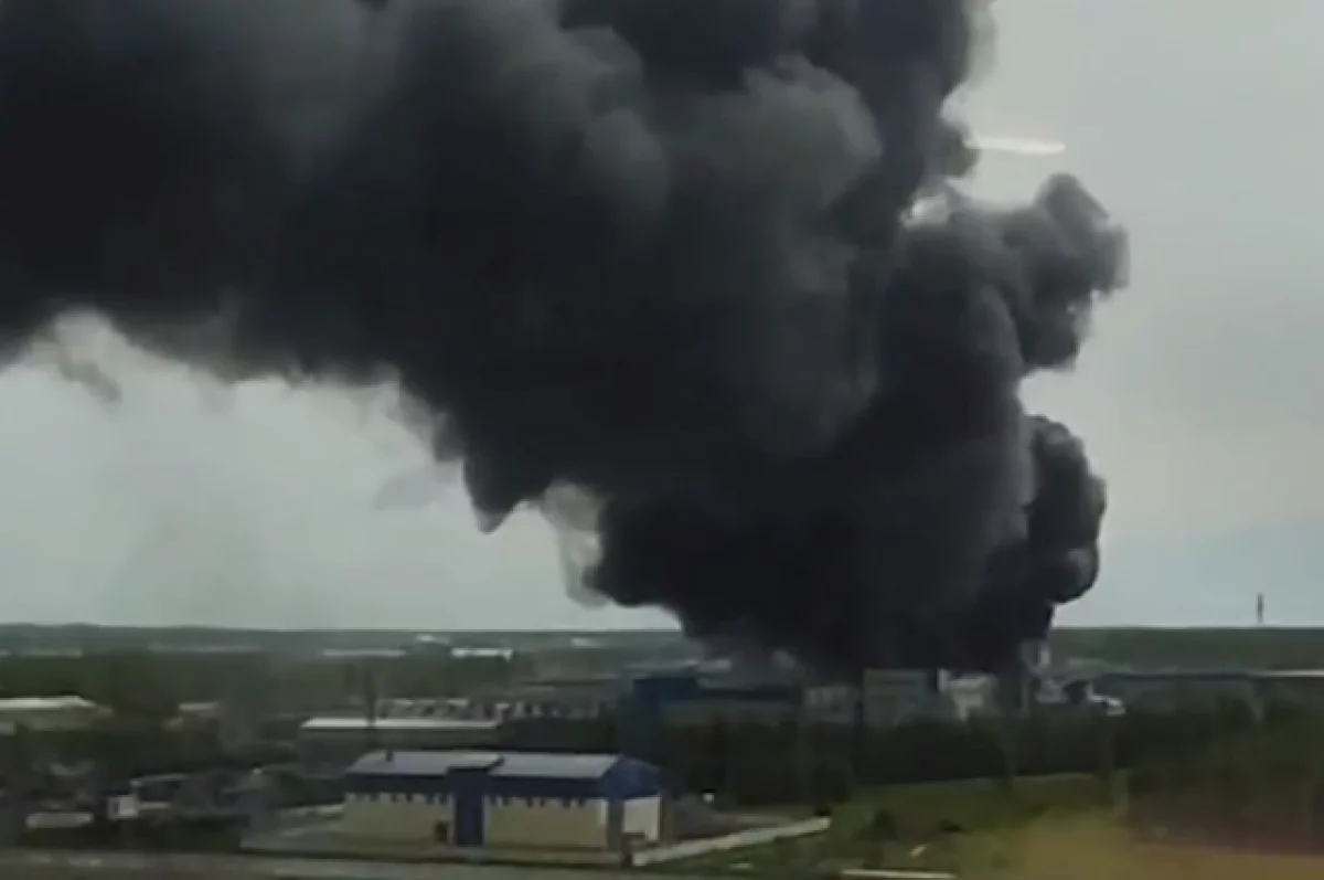 На нижегородском предприятии во время фасовки растворителя произошел пожар