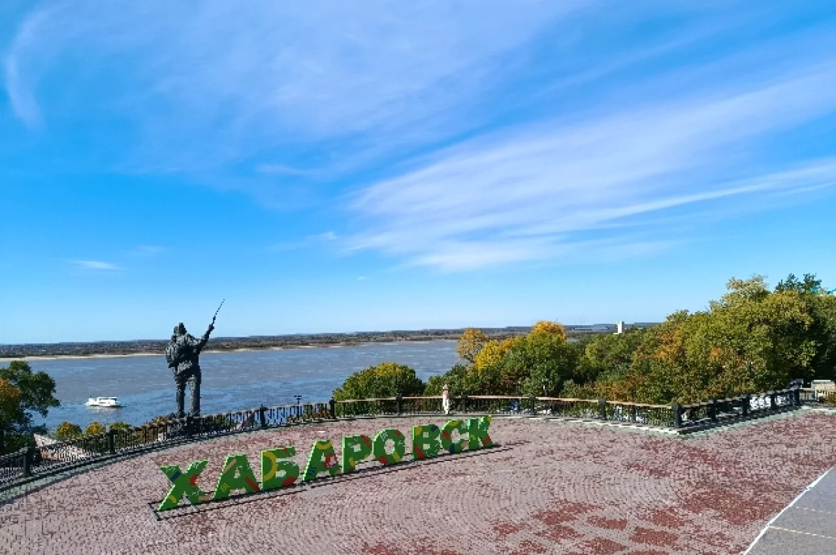 Лето борется, но на севере идёт снег: погода 12 октября в Хабаровском крае