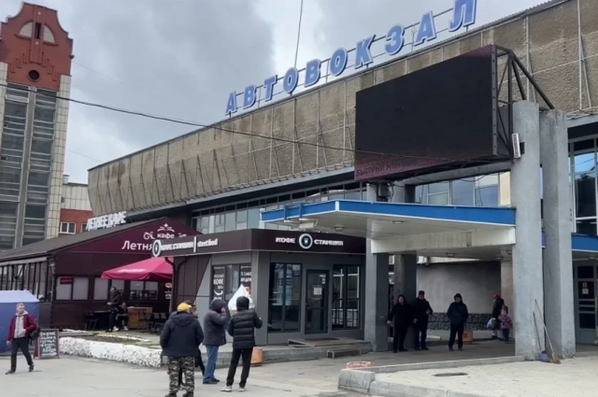 Трое пьяных пассажиров устроили дебош на барнаульском автовокзале