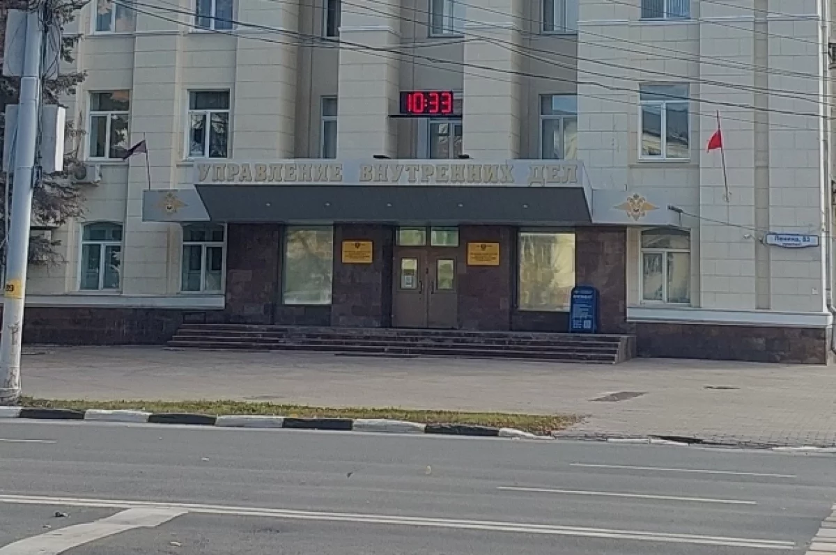 Тульская полиция проведёт проверку подозреваемой во взятке сотрудницы