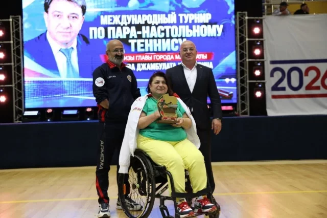 Победителей чествовало руководство Дагестана и Махачкалы.