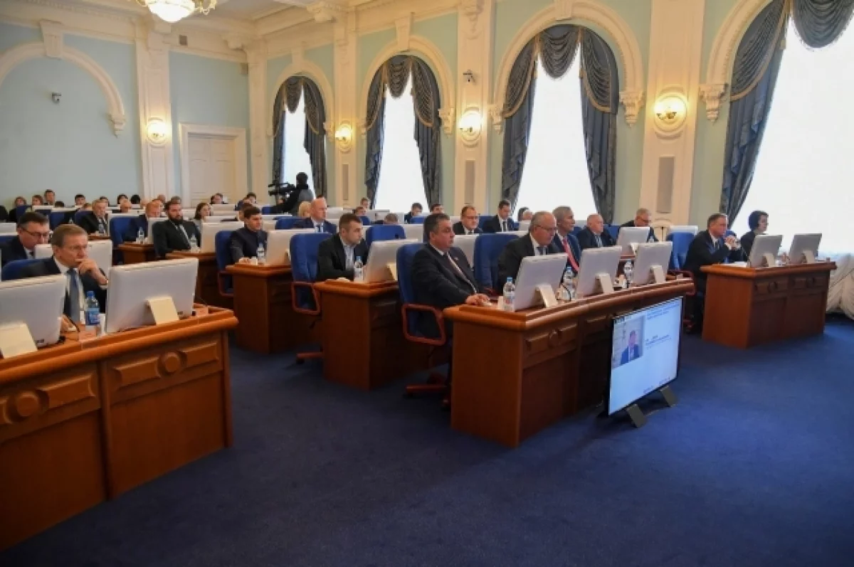 Депутаты на заседании обсудят транспортный налог и запрет вейпов в Омске