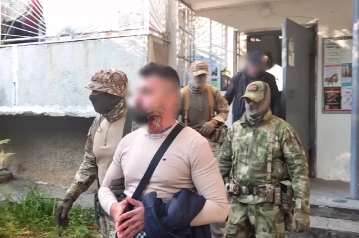 В Севастополе задержали директора юрфирмы за мошенничество на 640 тысяч