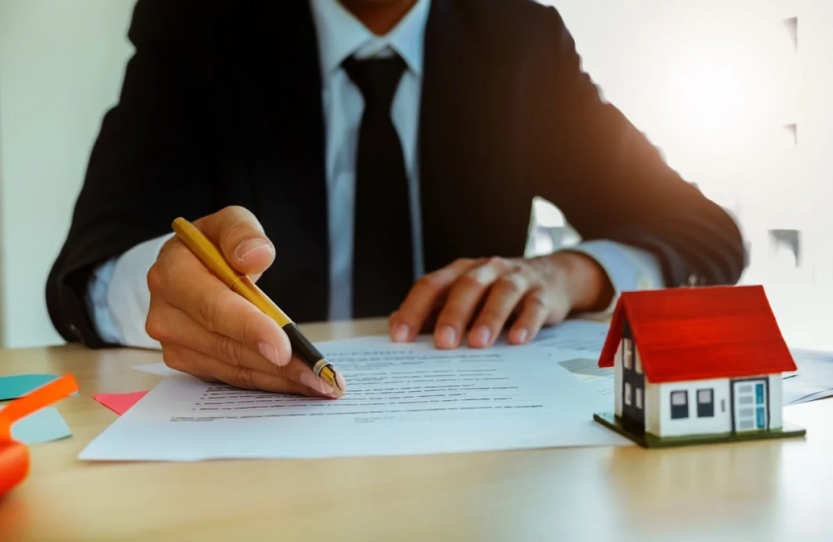 В Казани продают здание бывшей социальной столовой Бахетле