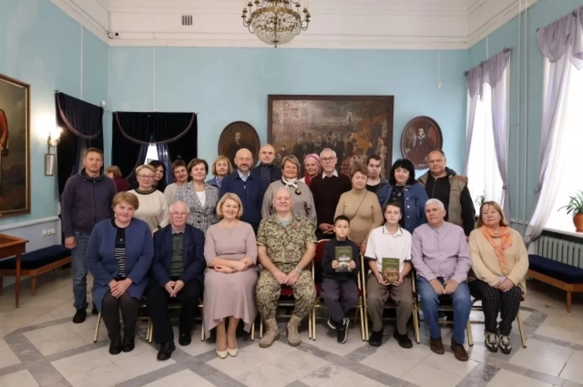 На Брянщине прошла презентация книги полковника-пограничника Федора Тютчева