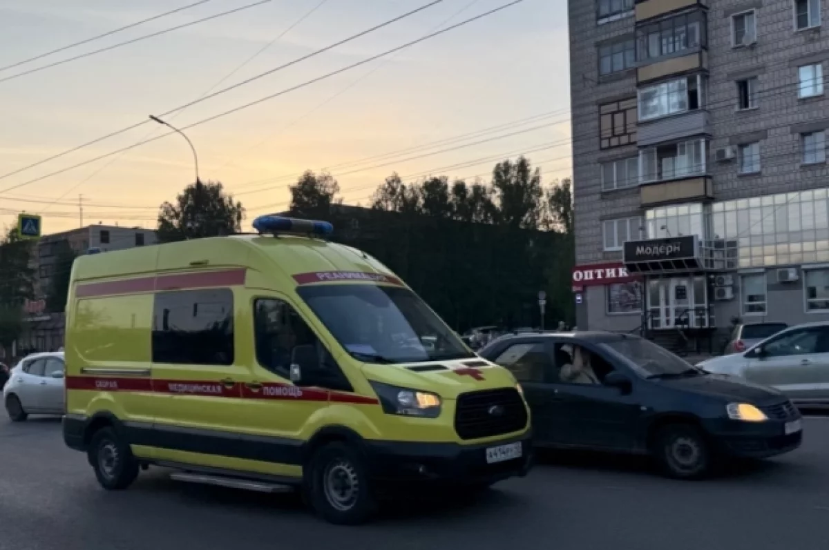 Очевидцы сообщают о насмерть сбитой женщине на Театральной площади Кирова