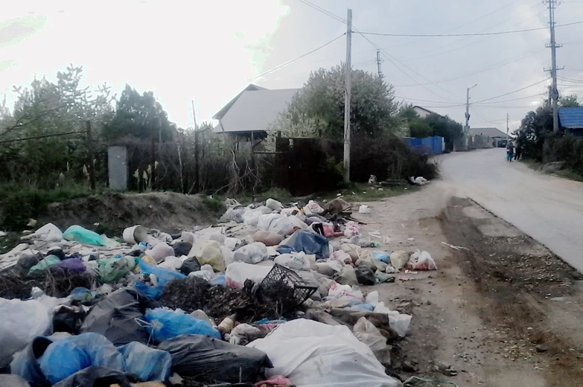 На сельхозучастке в Тульской области обнаружили свалку строительных отходов