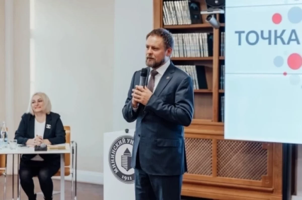Виктор Сдобняков вновь возглавил Мининский университет