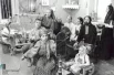 Коллектив фольклорно-этнографического ансамбля «Песельная артель» во время репетиции в студклубе ПГУ, 1997 год. Фотограф: В. Сердитых.