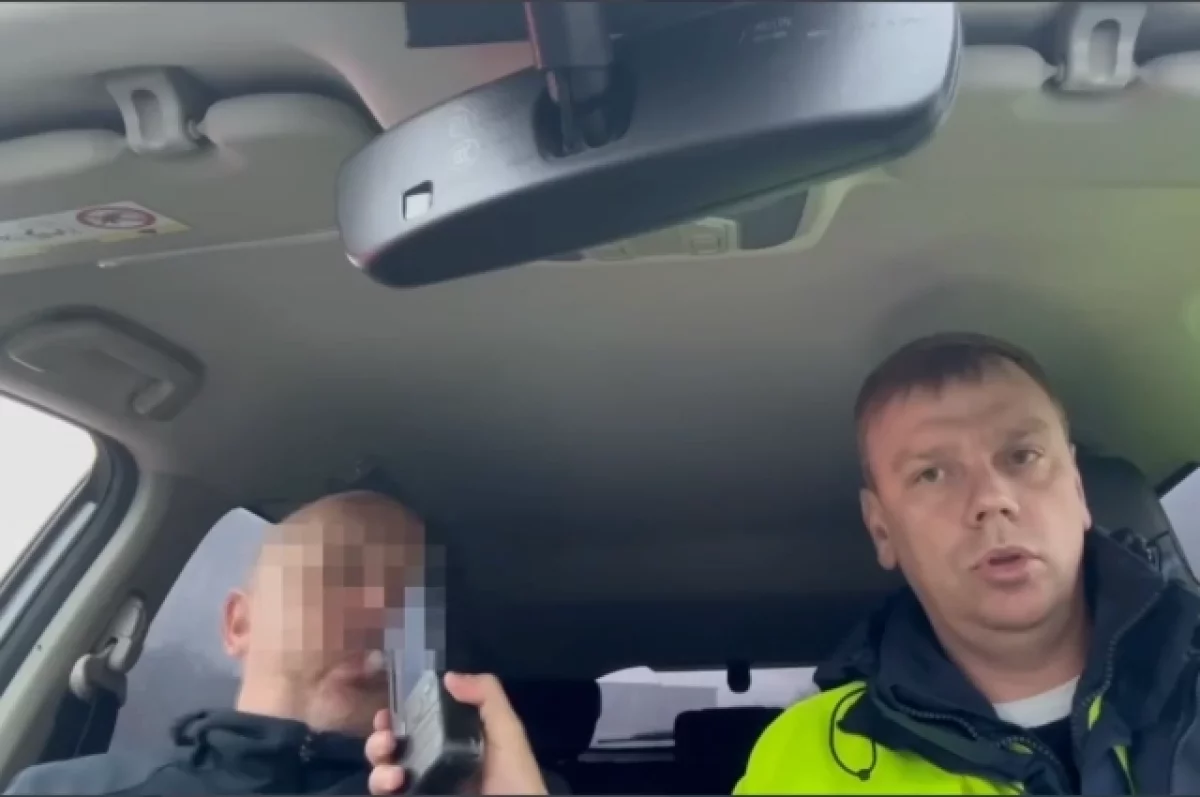 В Омске за рулем пассажирского автобуса оказался пьяный водитель