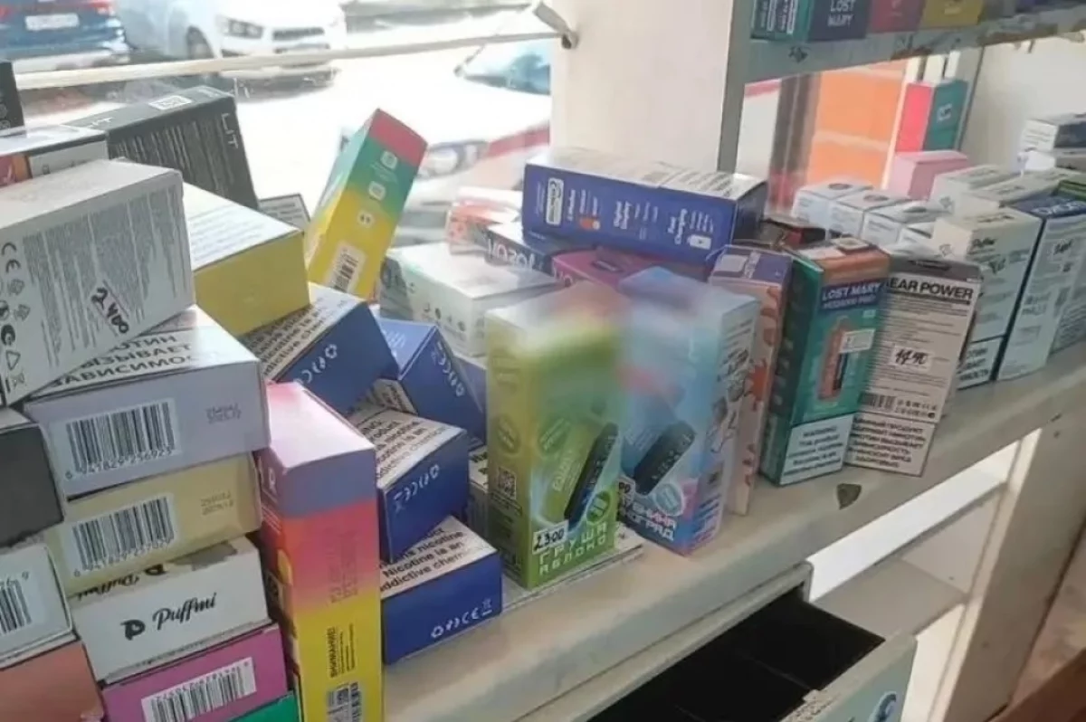 В Удомле у предпринимателя изъяли контрафактные вейпы на 820 тысяч рублей