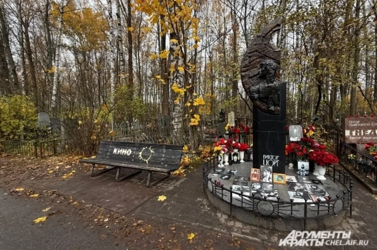 Зачем люди идут на кладбищенские экскурсии