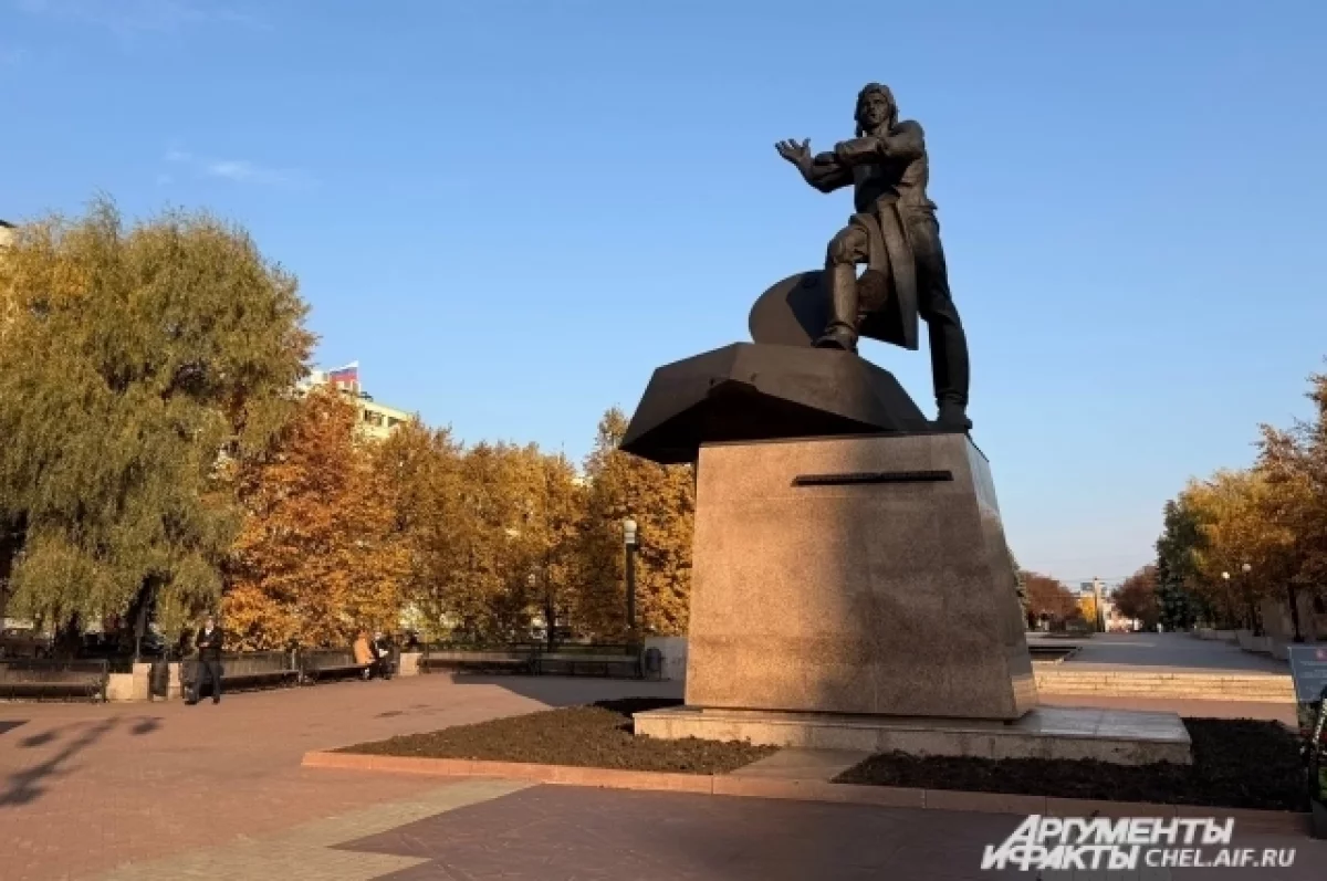 цены на бензин, задержка рейсов, мощи святых