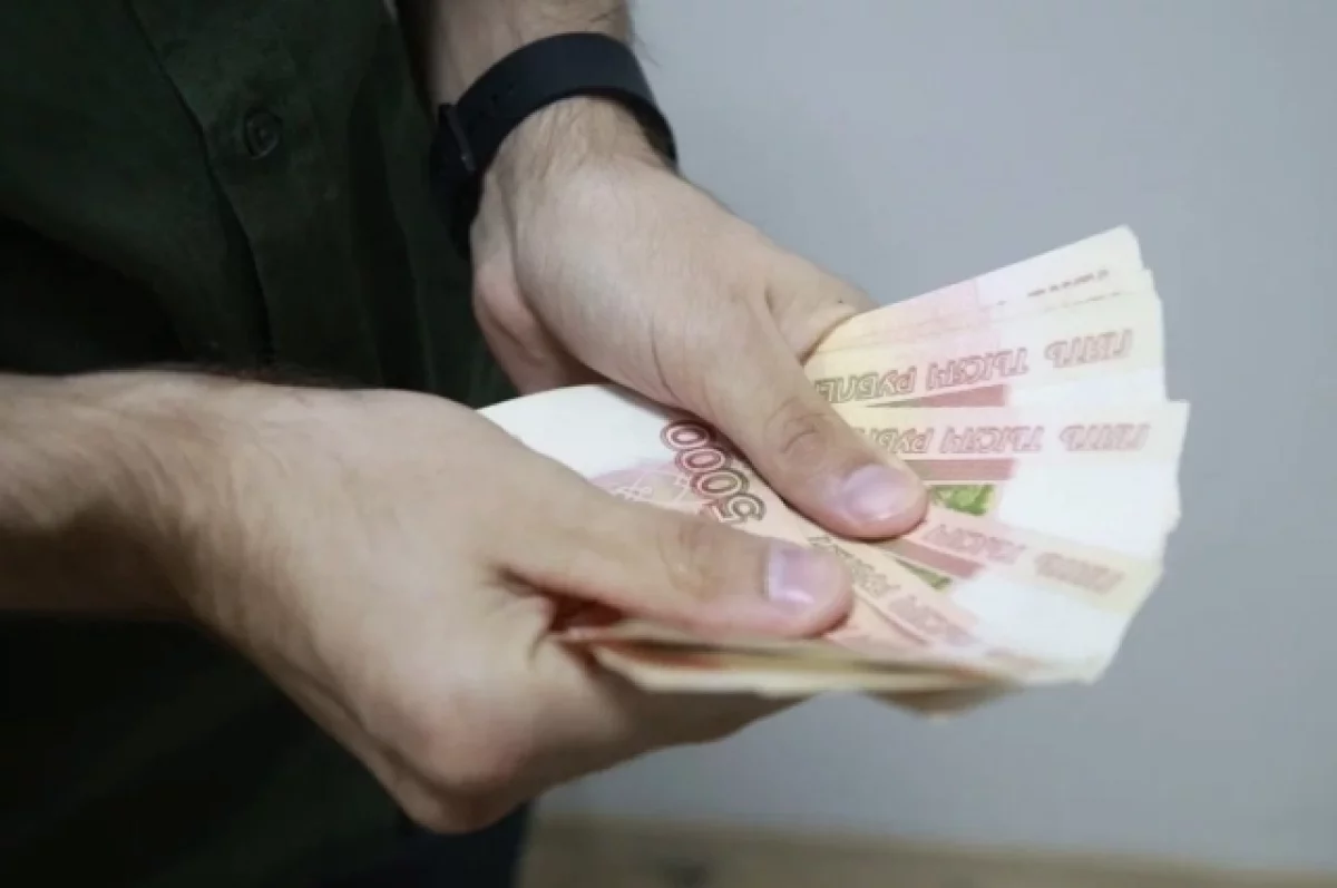 До 350 тысяч рублей могут получить жители Алтая по соцконтракту
