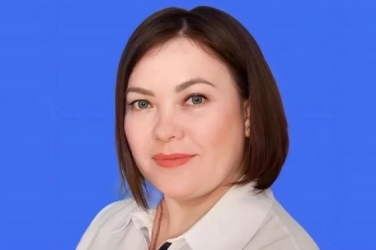 Воспитательницу, защитившую детей от преступника, наградили медалью