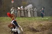 Русская гвардия ведёт огонь по позиции противника.