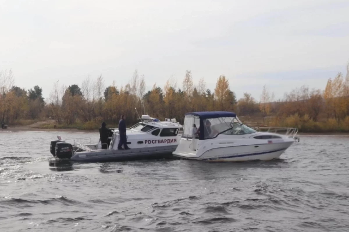 Экипажи катеров ОМОН провели 140 рейдов на водоемах Самарской области