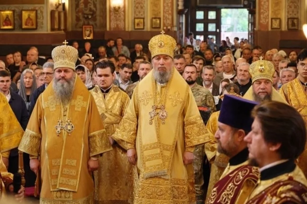 Губернатор Кубани поздравил с днем рождения митрополита Василия