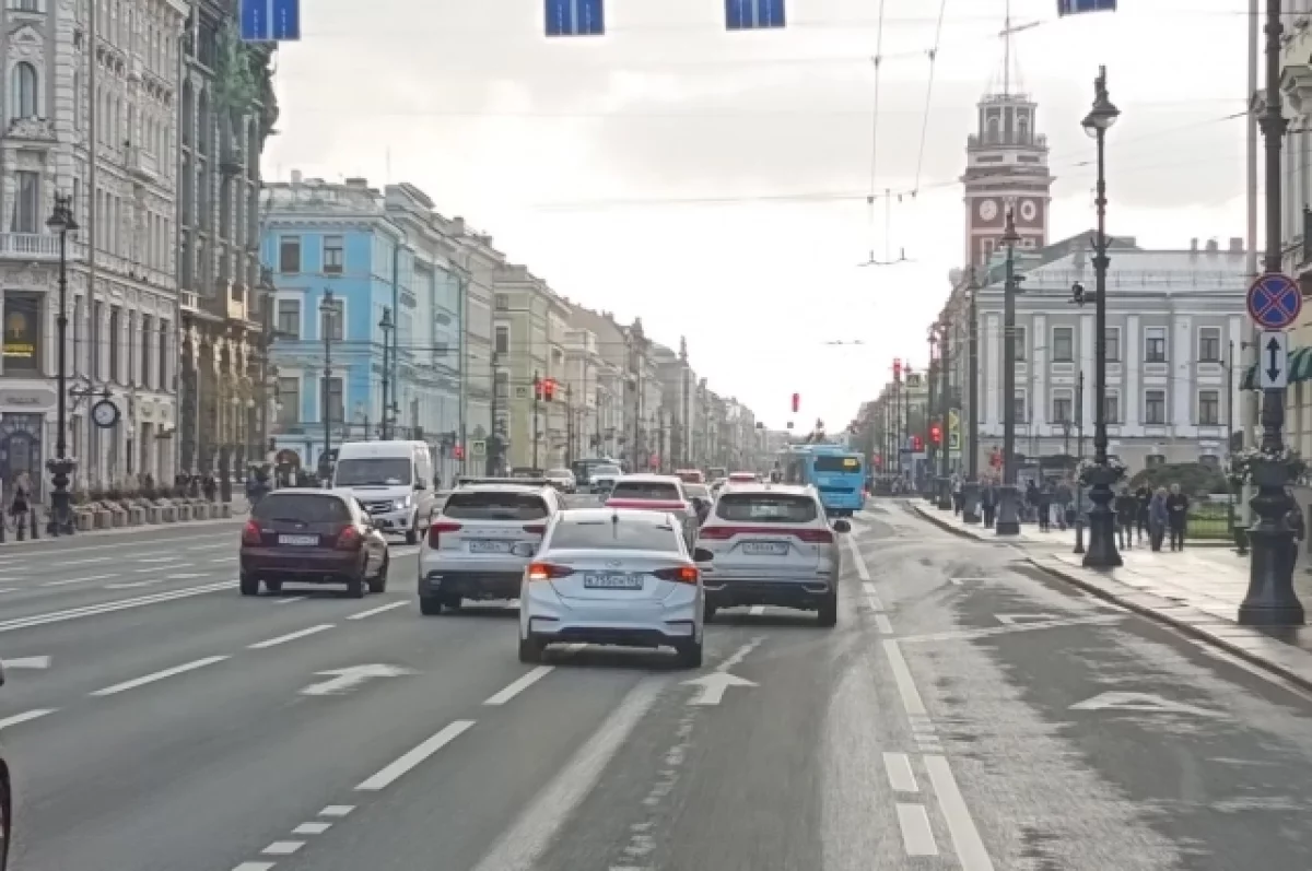 Петербург пережил самую холодную ночь осени