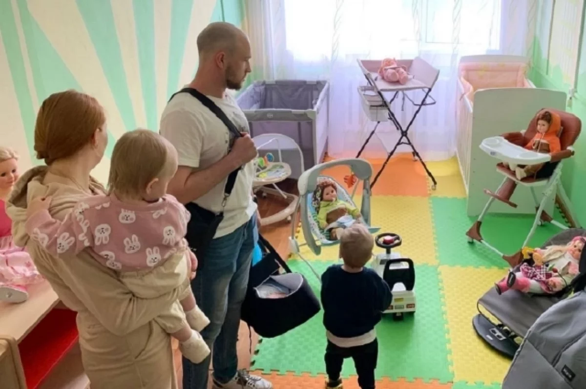 Свыше 1200 нижегородских семей взяли напрокат вещи для новорождённых