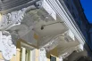 Отреставрированный фасад усадьбы XVIII–XIX веков на Пречистенке, признанной памятником архитектуры федерального значения. В ходе работ специалисты бережно восстановили уникальные элементы лепного декора и скульптурные композиции.