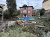 Сейчас территория вокруг почти полностью высохла, но местные застройщики и захватчики не торопятся наводить порядок.