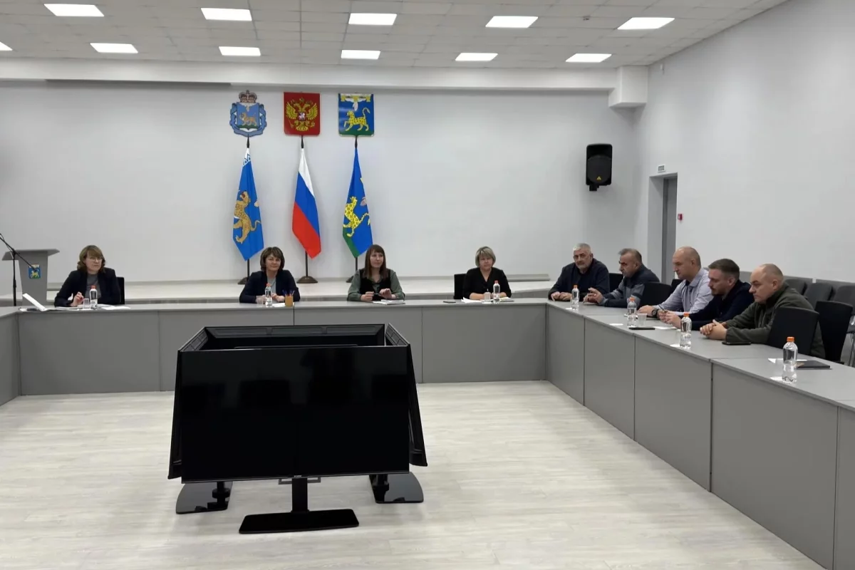 Псковичам объяснили, зачем нужна мусороперегрузочная станция