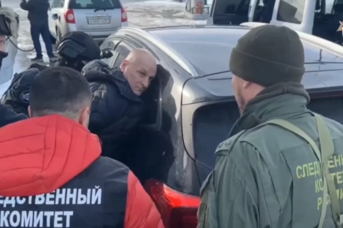 Бывший глава ЗАТО Видяево Богза получил 10 лет колонии за взятки и растрату