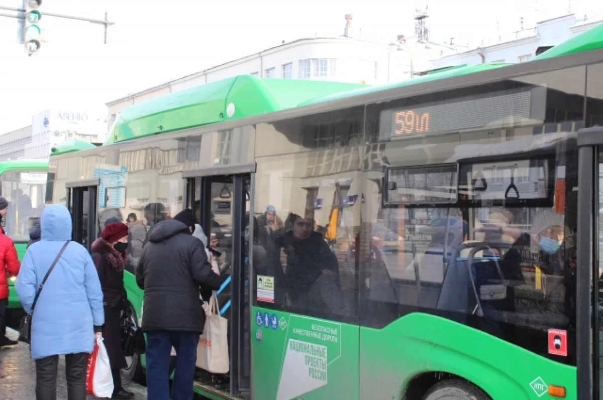 Власти Екатеринбурга изменят 19 автобусных маршрутов