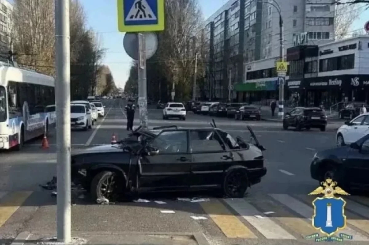 В Ульяновске легковушка сбила двух женщин и коляску с младенцем