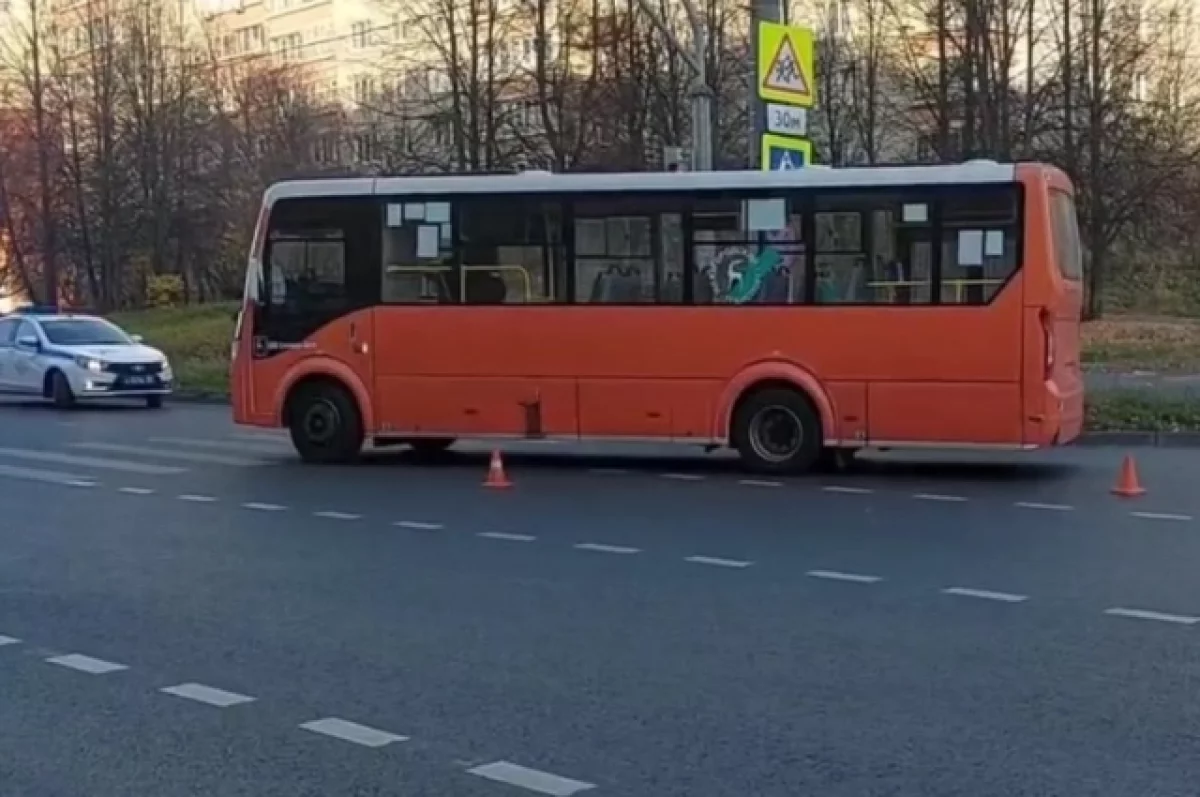 Автобус сбил женщину на переходе в Нижнем Новгороде