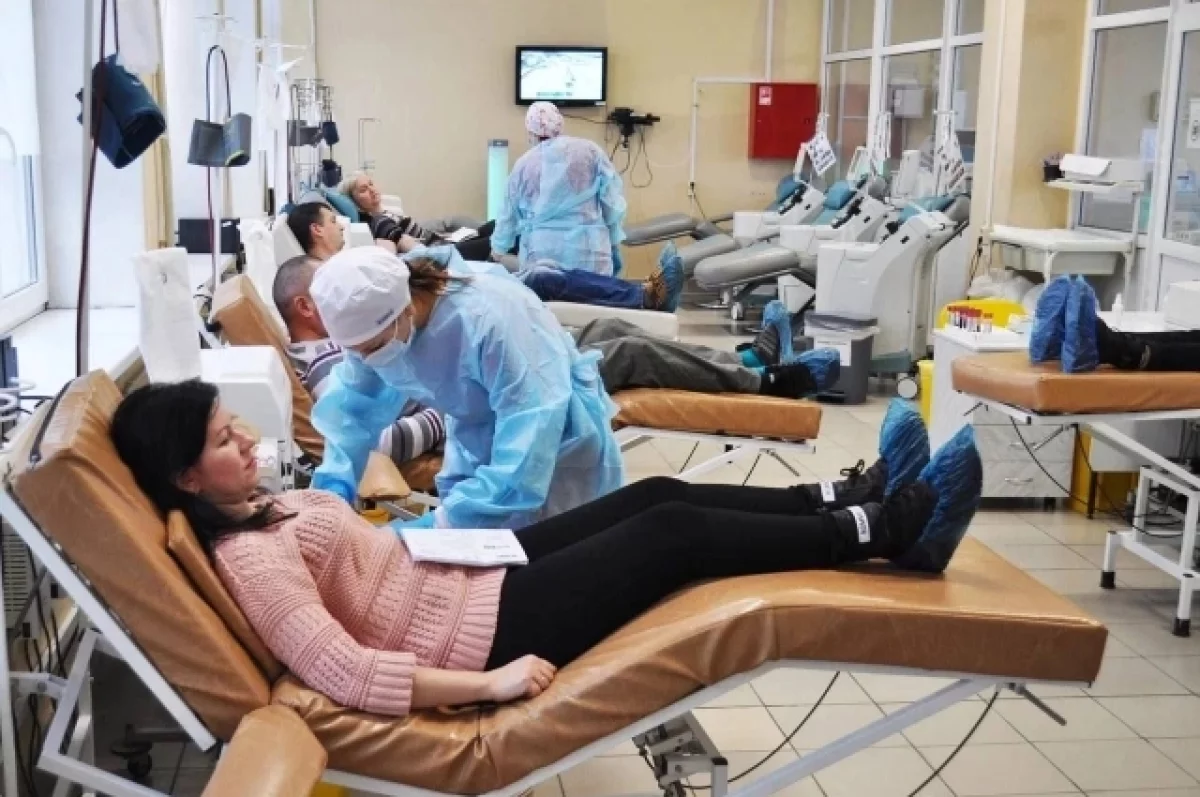 Еще 87 жителей Дона получили звание «Почетный донор»
