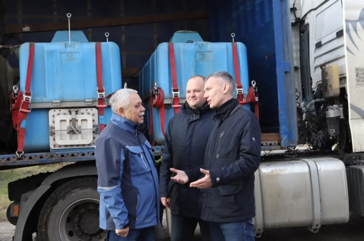 В Сугояк выпустили несколько тысяч мальков