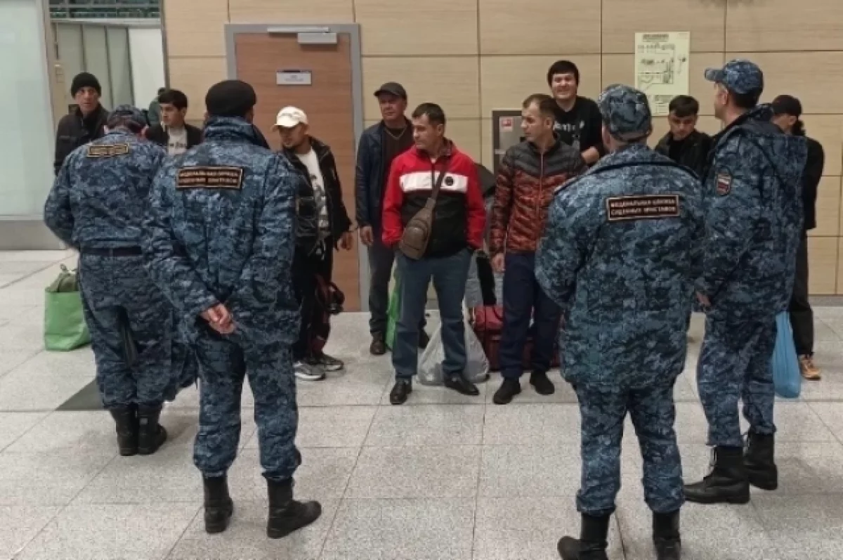 Почти 300 иностранцев выдворили из Ярославской области за 9 месяцев