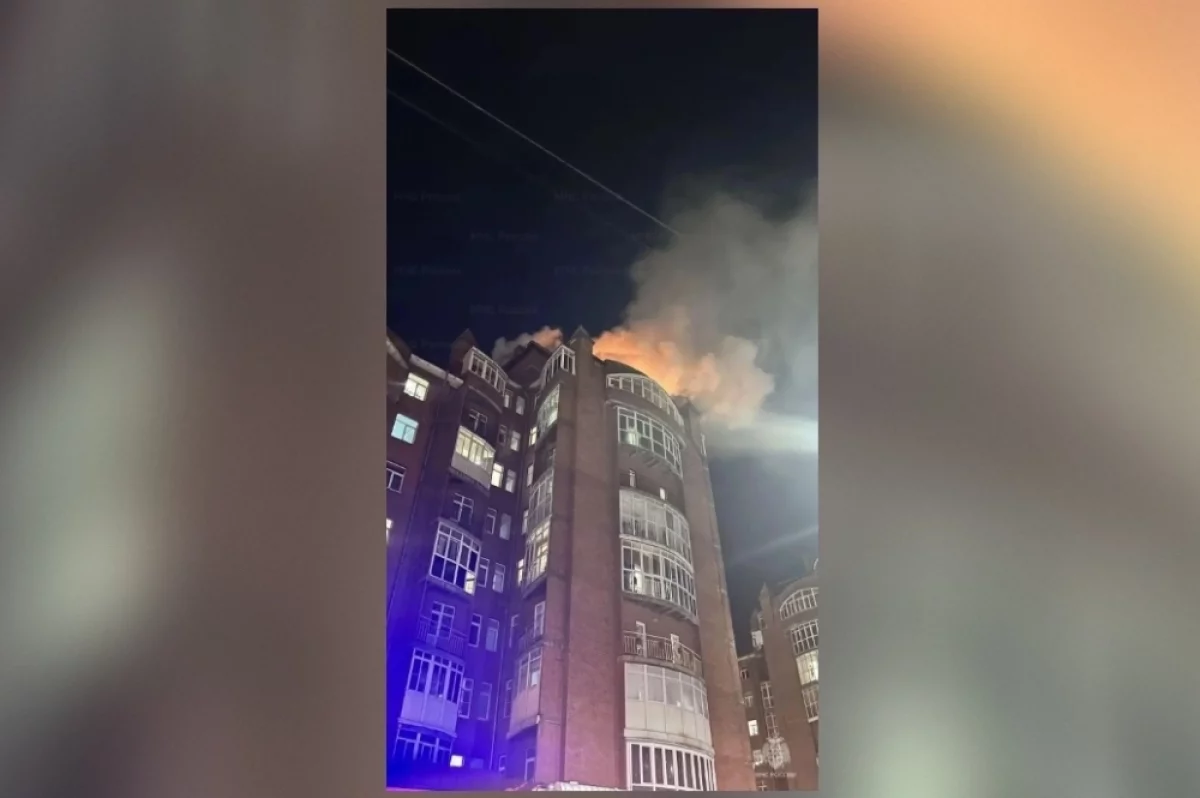 В Иркутске более 90 человек эвакуировали из горящей 11-этажки