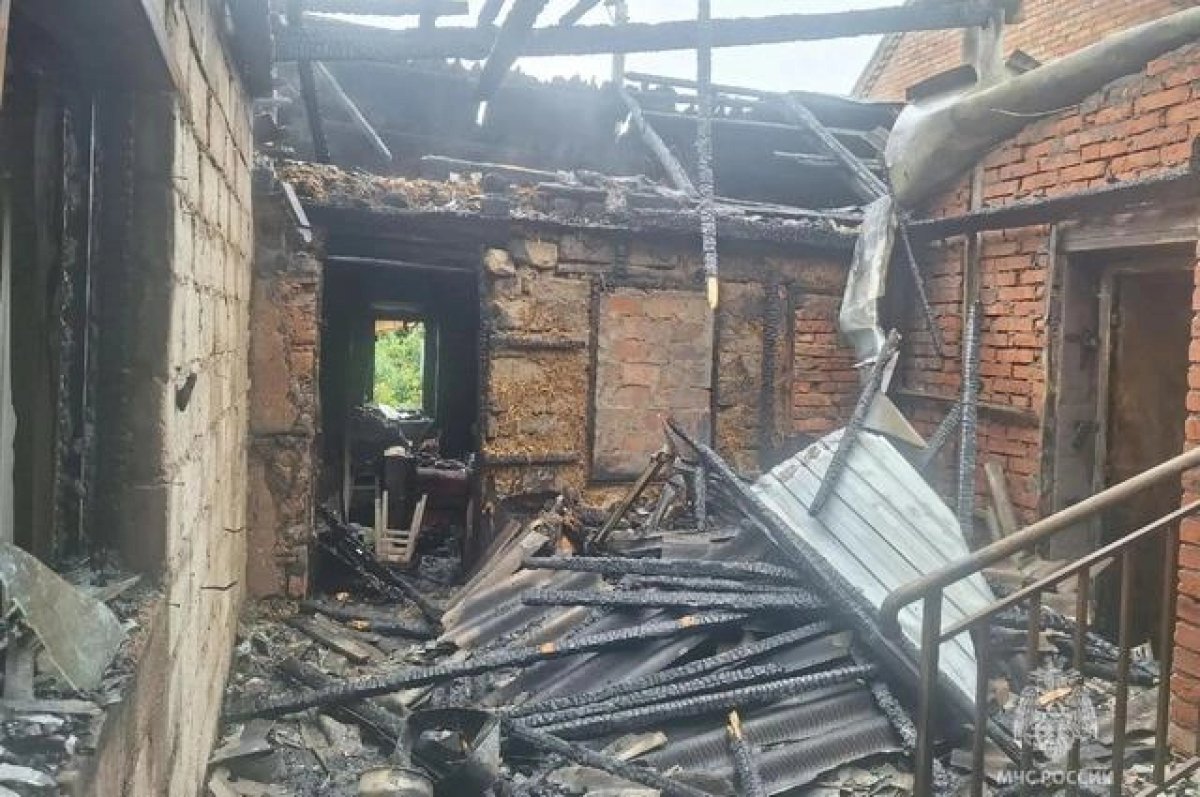Пожилая женщина погибла во время пожара в частном доме в Кабардино-Балкарии
