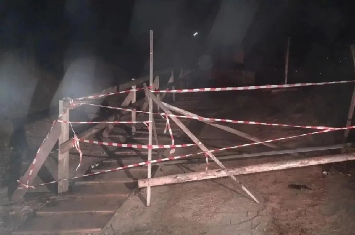 Туман парализовал переправу в Сыктывкаре — спасатели зовут греться