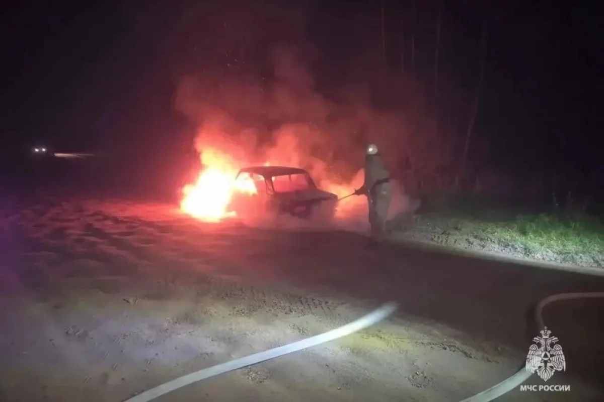 В Калязинском округе сгорел легковой автомобиль