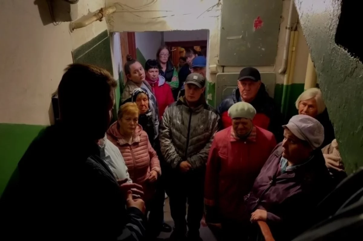 Спустя 2,5 месяца после взрыва в Белгороде начали ставить окна