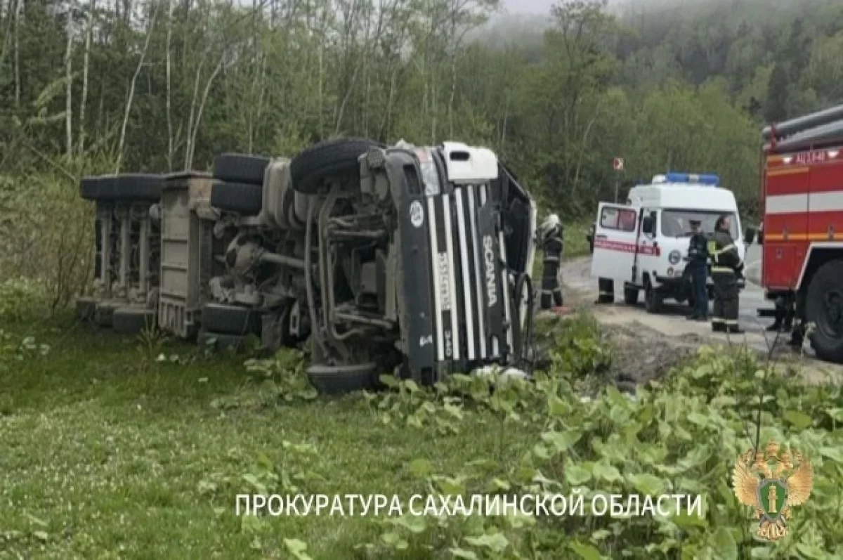 В Архангельской области опрокинулся бензовоз с 28 тоннами дизтоплива