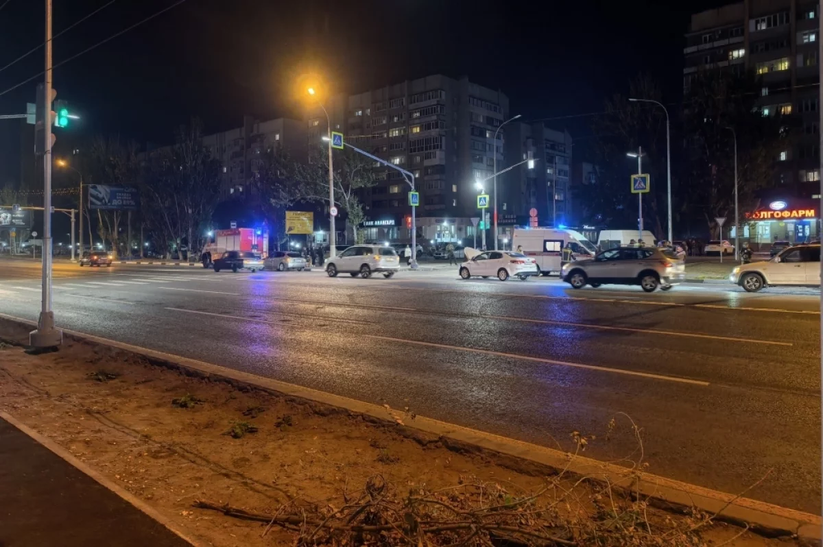 В Красноармейском районе Волгограда Kia Rio влетела в Ford Transit