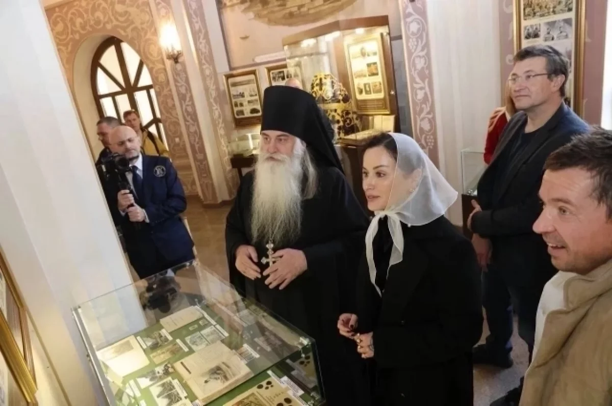 Тина Канделаки и Глеб Никитин посетили храм святой Нины в Нижнем Новгороде