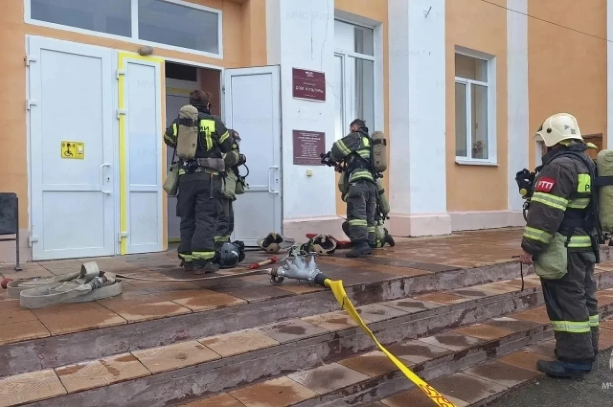 Чернские спасатели «тушили пожар» в Доме культуре