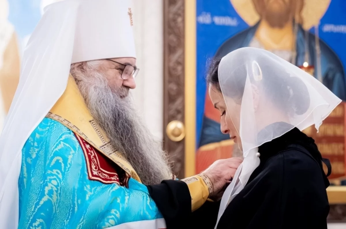 Тину Канделаки наградили в Нижнем Новгороде орденом святой княгини Ольги