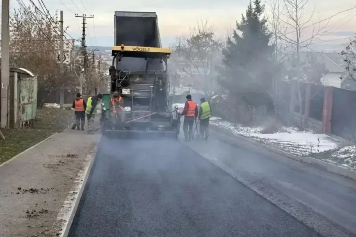 В Иркутске ремонтируют дороги на трех ключевых участках