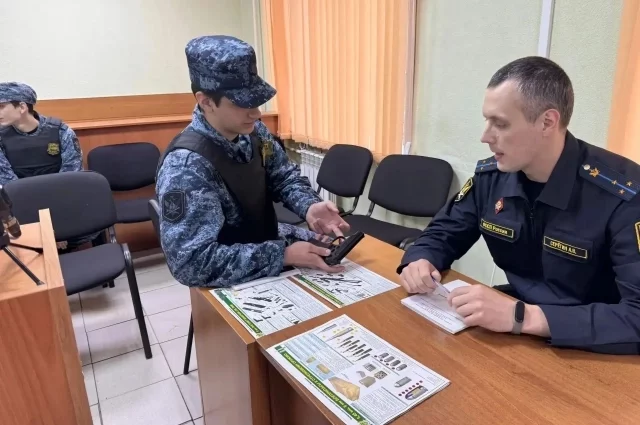 Высшее образование в сфере управления персоналом и юриспруденции в связке с армейской закалкой сделали из Александра Серёгина образцового наставника