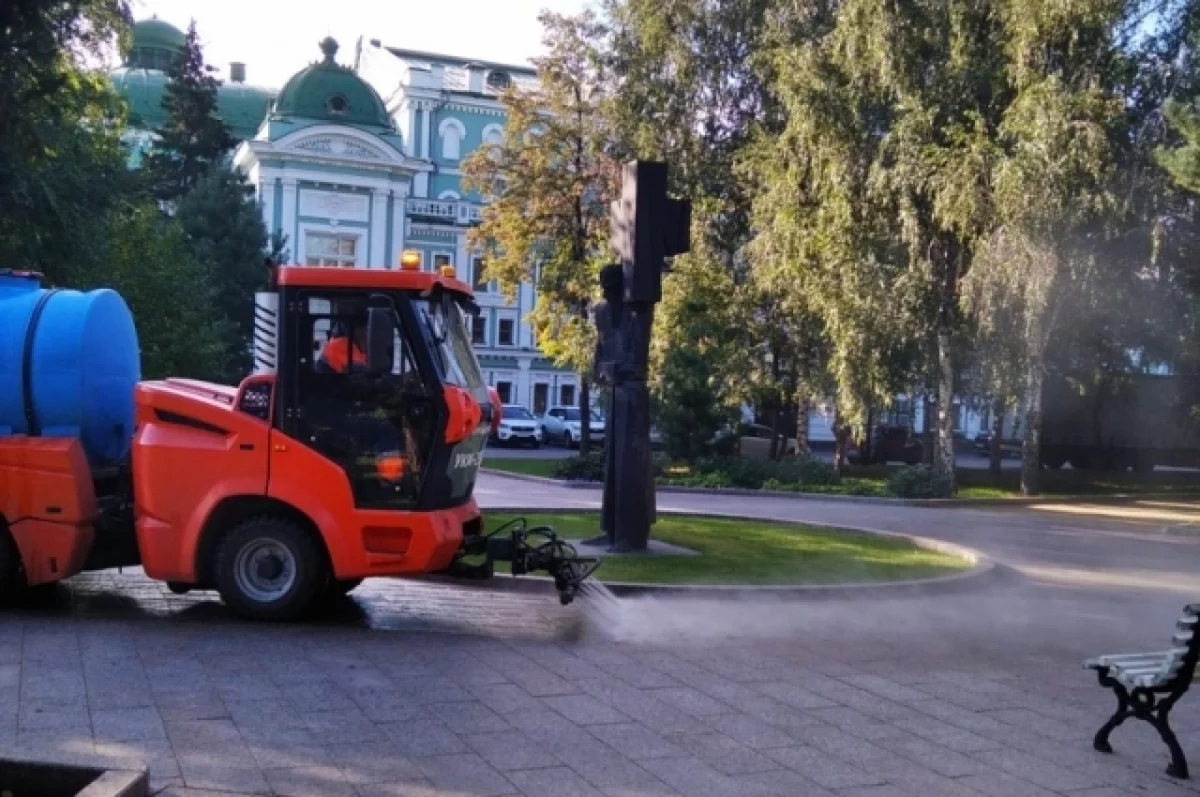 Омск закупит три новые дорожные машины за 45 миллионов рублей