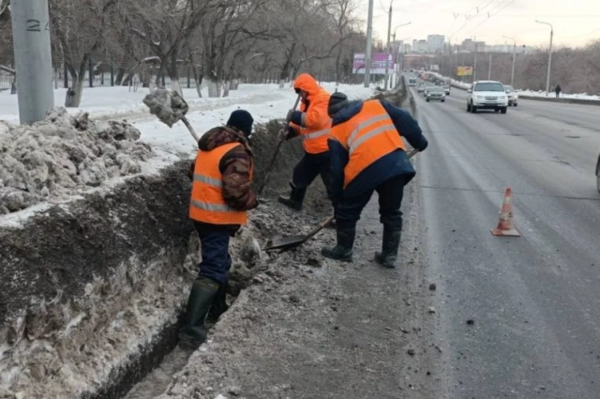 С улиц Омска вывезли почти 46,5 тысяч тонн грязи